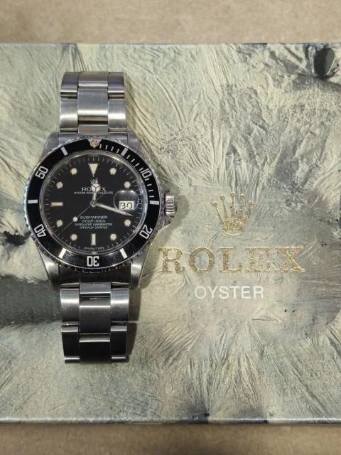 Rolex Submariner Ref.16800 8
