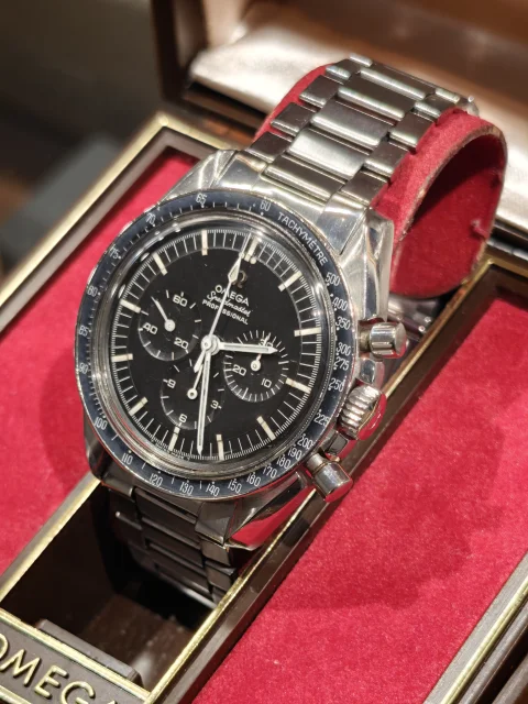 Omega Speedmaster Professional 321 11